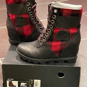 Sorel Lexie Wedge Boots